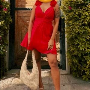 Flattering Red V-Neck Sleeveless Mini Dress